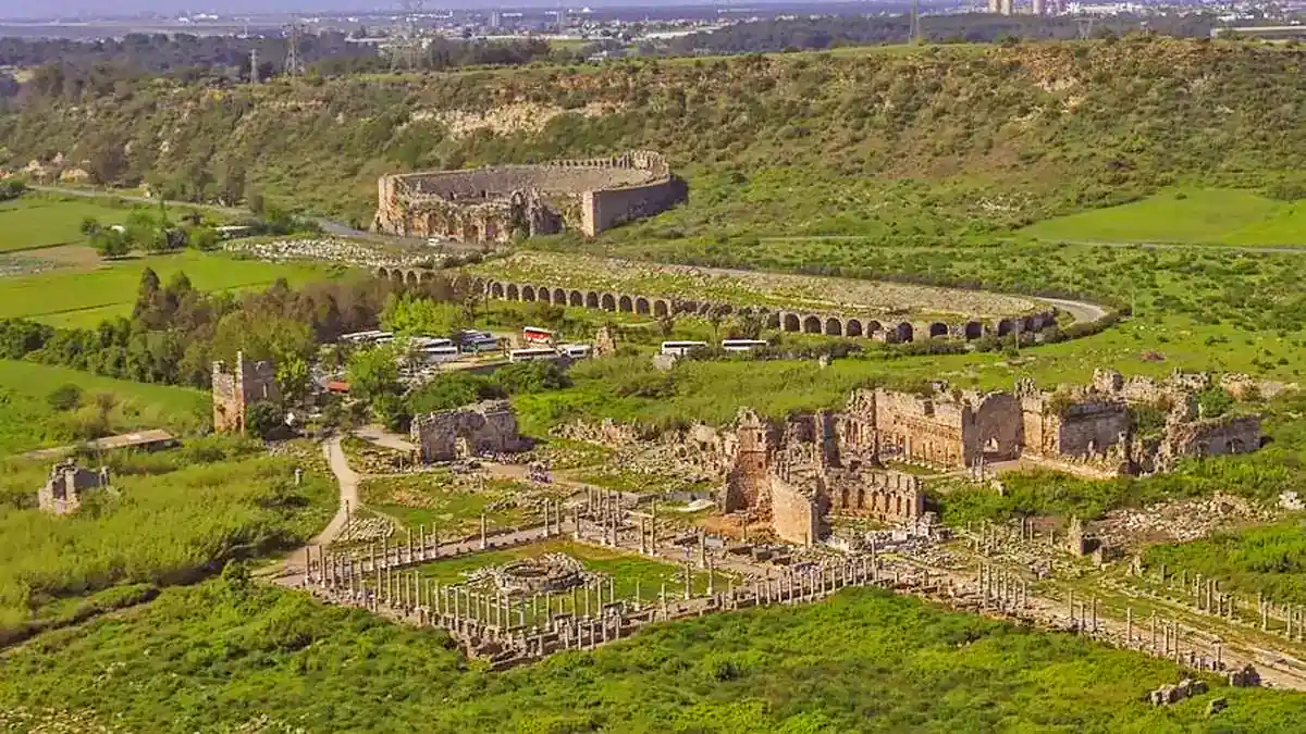 Древний город Перге